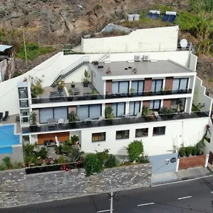 Guesthouse-theview (adults Only) Affittacamere